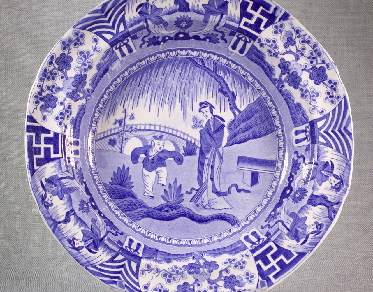 Antiquespode Blue Transferware