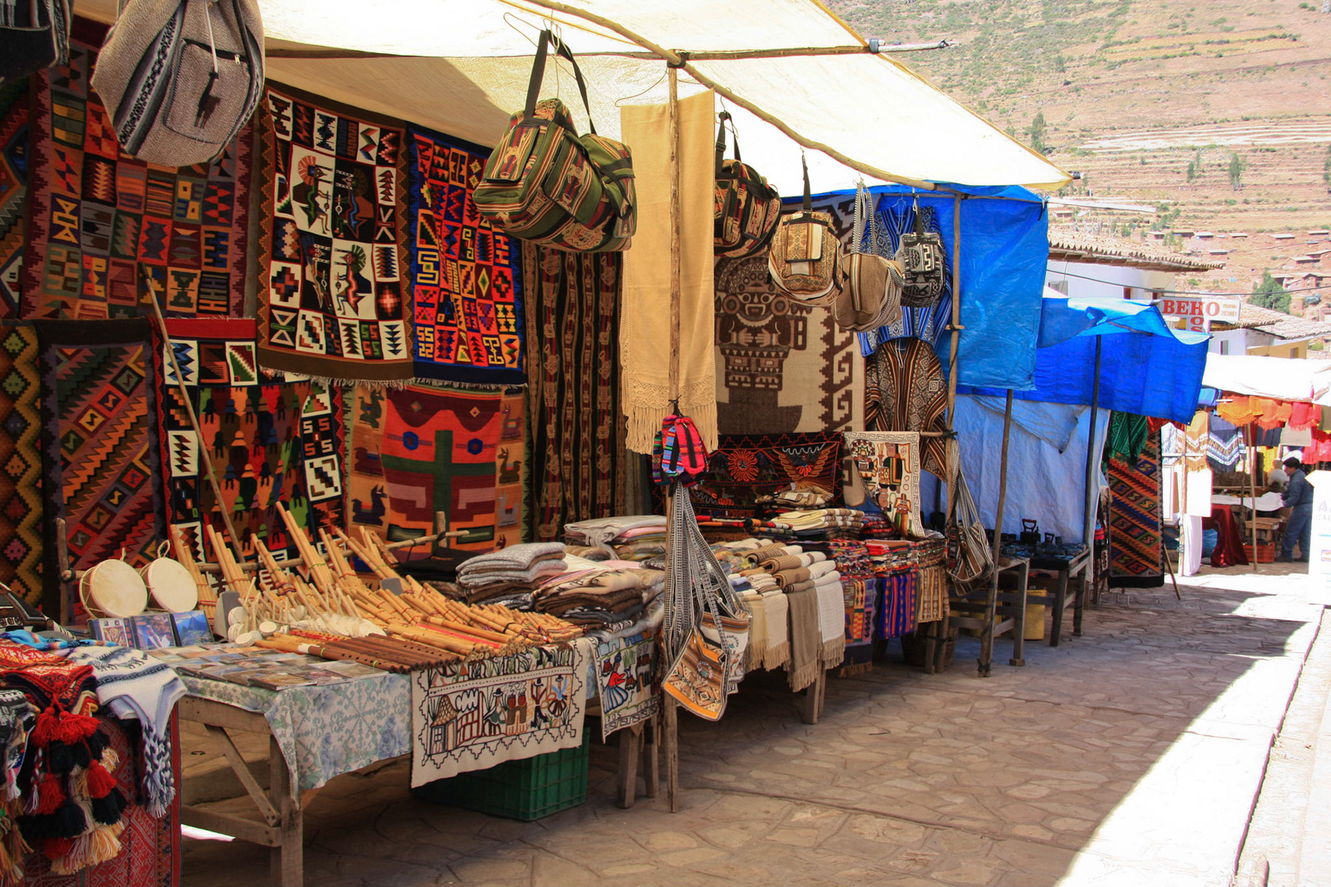Pisac market