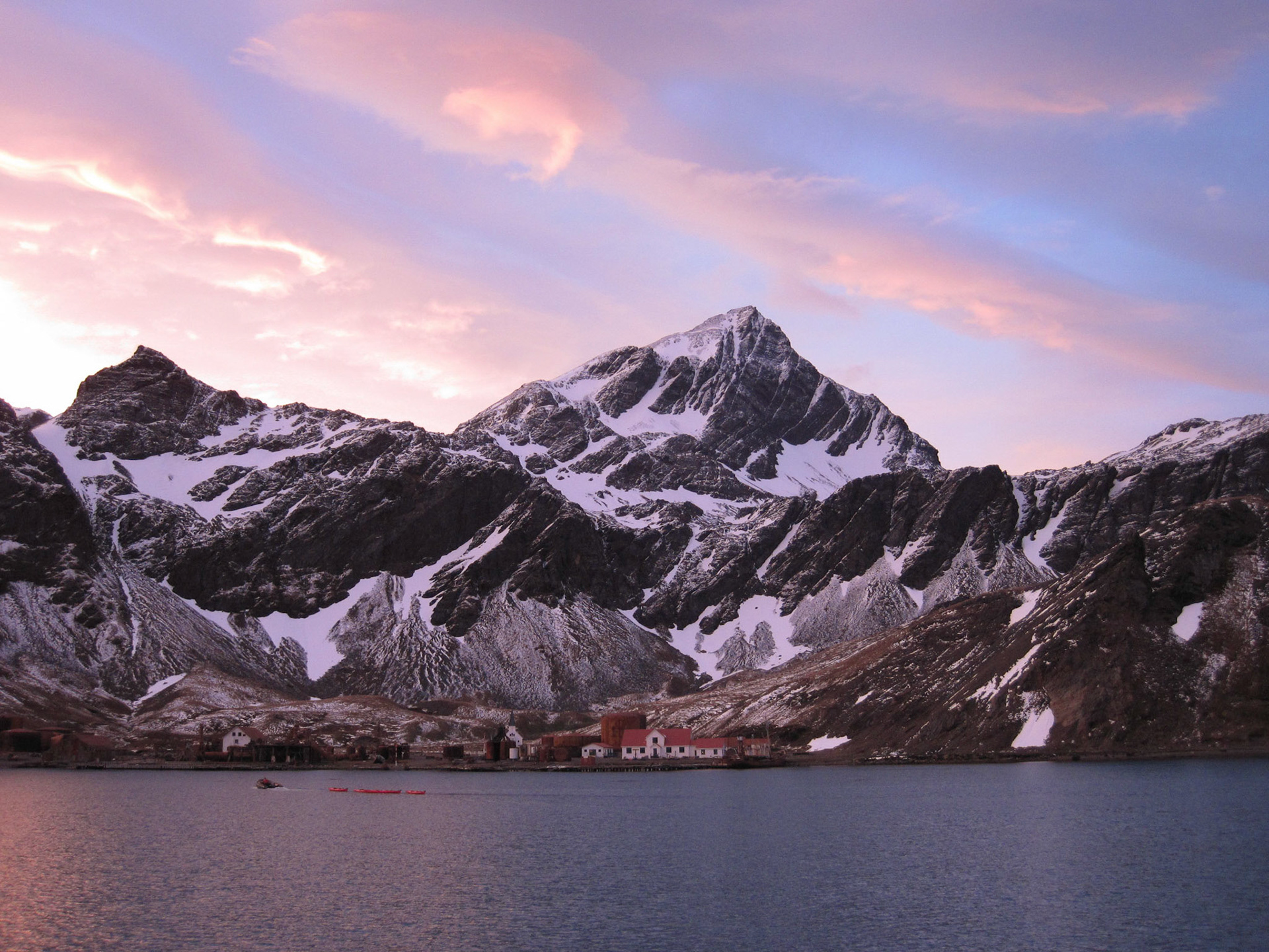 Grytviken at sunset
