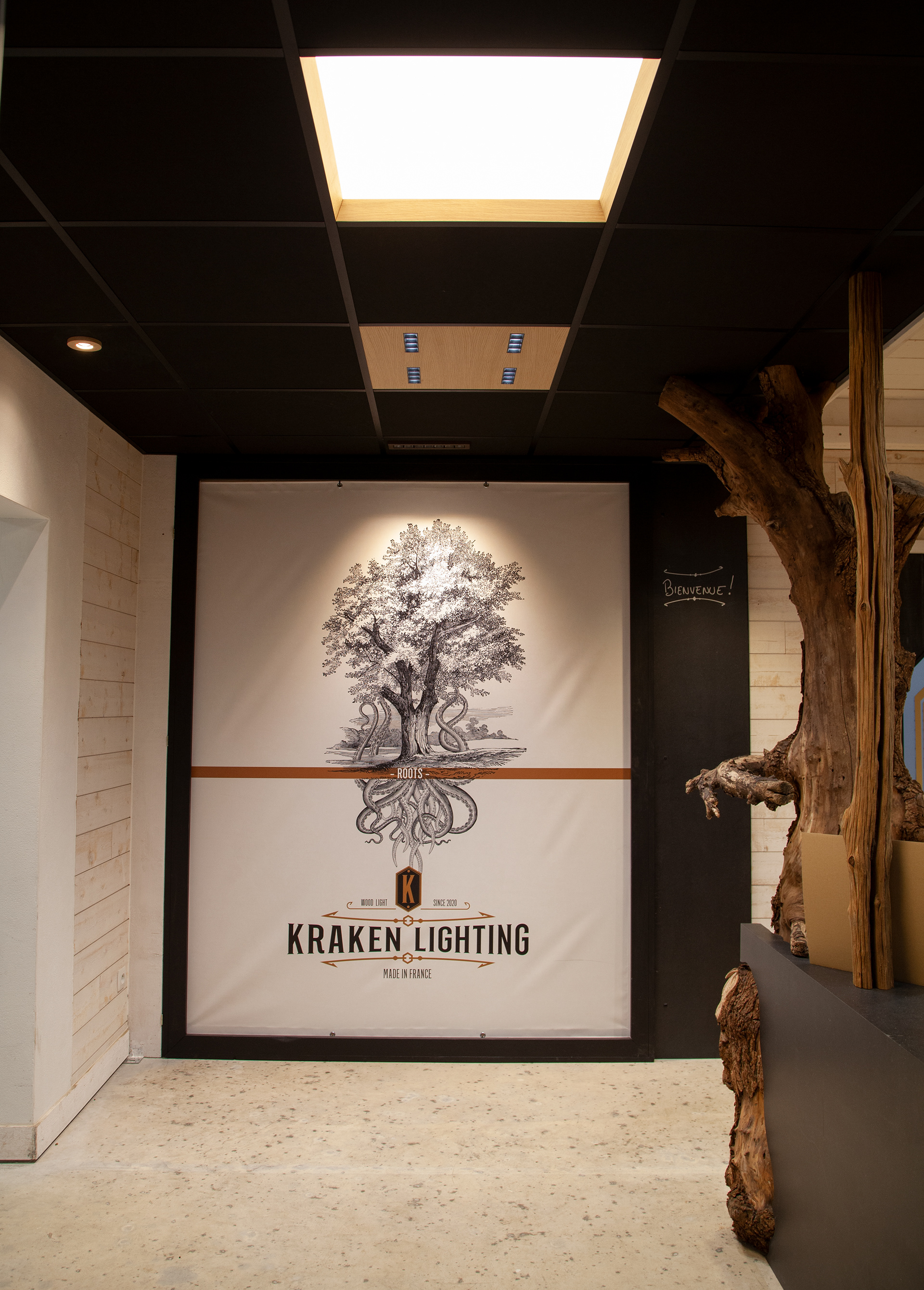 Entrée du Show Room Kraken-Lighting