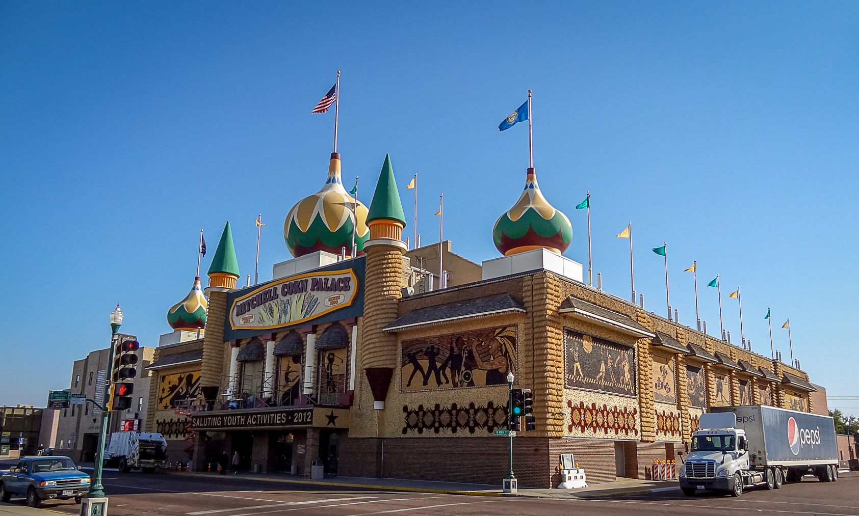 N Dakota, Mitchell corn palace