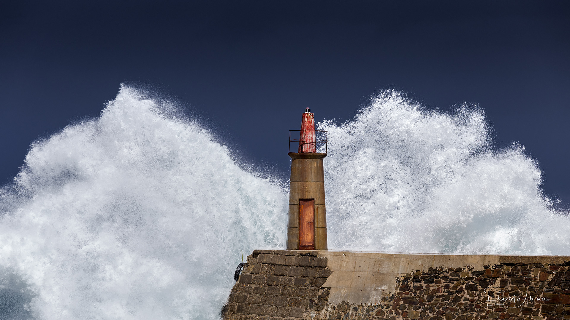 Olas pequeñas.