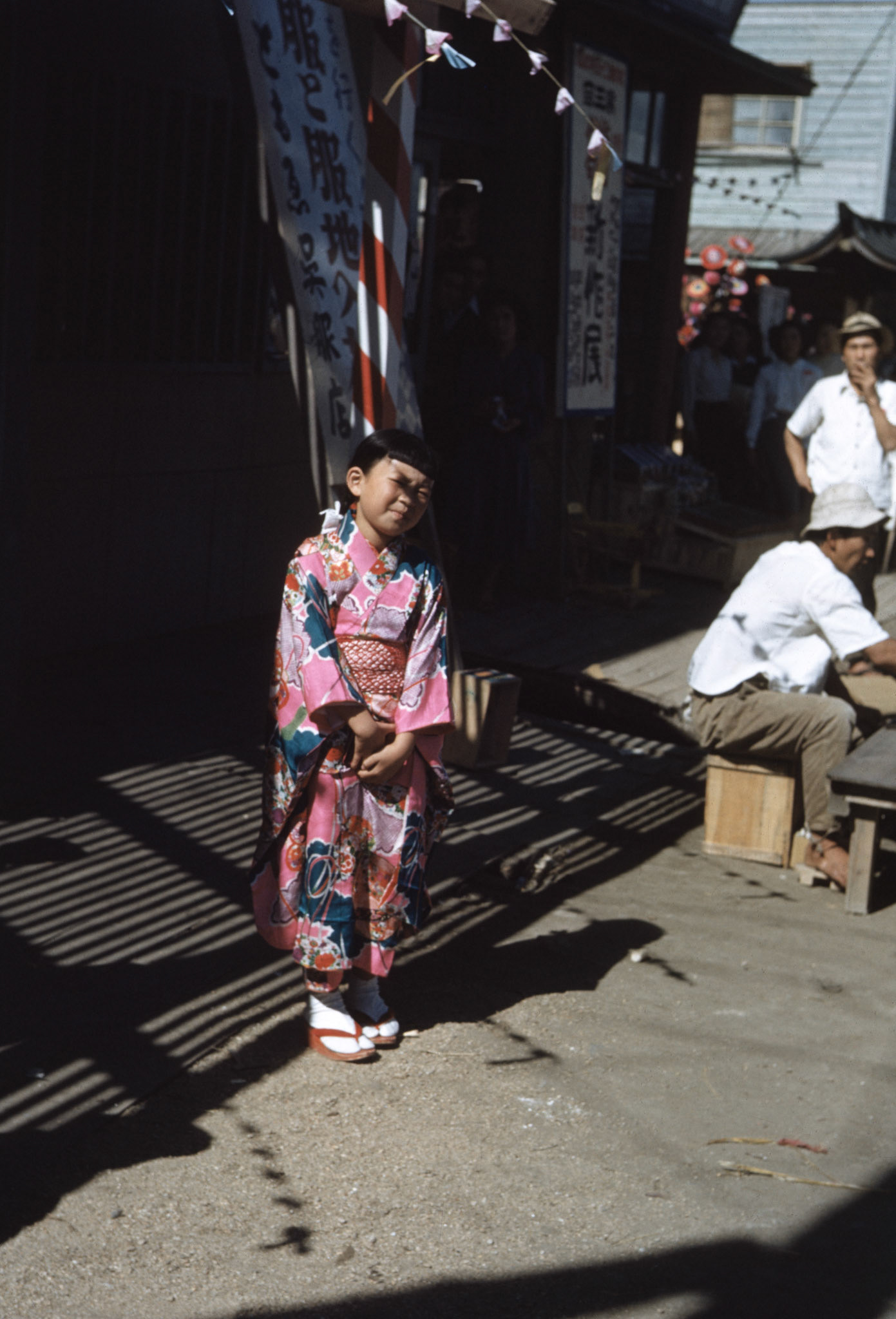 Little Japanese girl in kimono