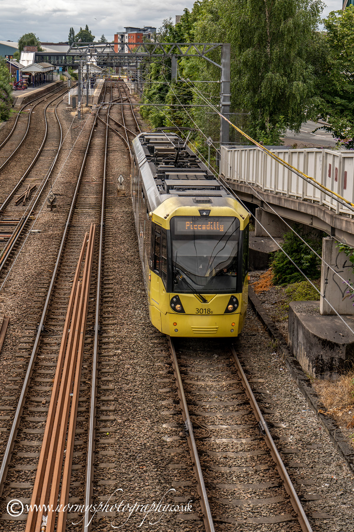 outgoing tram