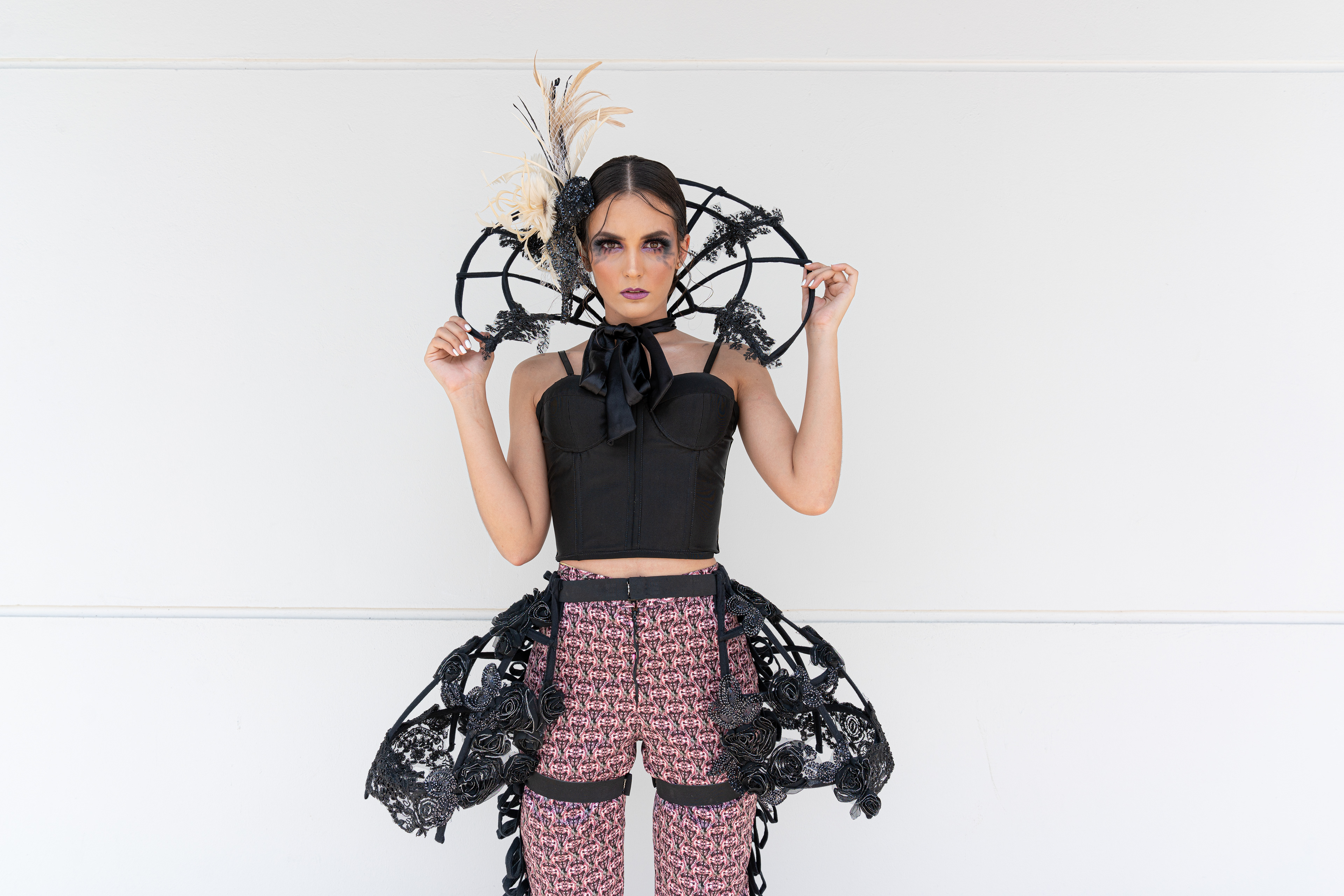 Foto: Gus Alvarez MUA: Gabriela Mota Modelo: Clarisa D’Argence Diseño: Enrique Marín