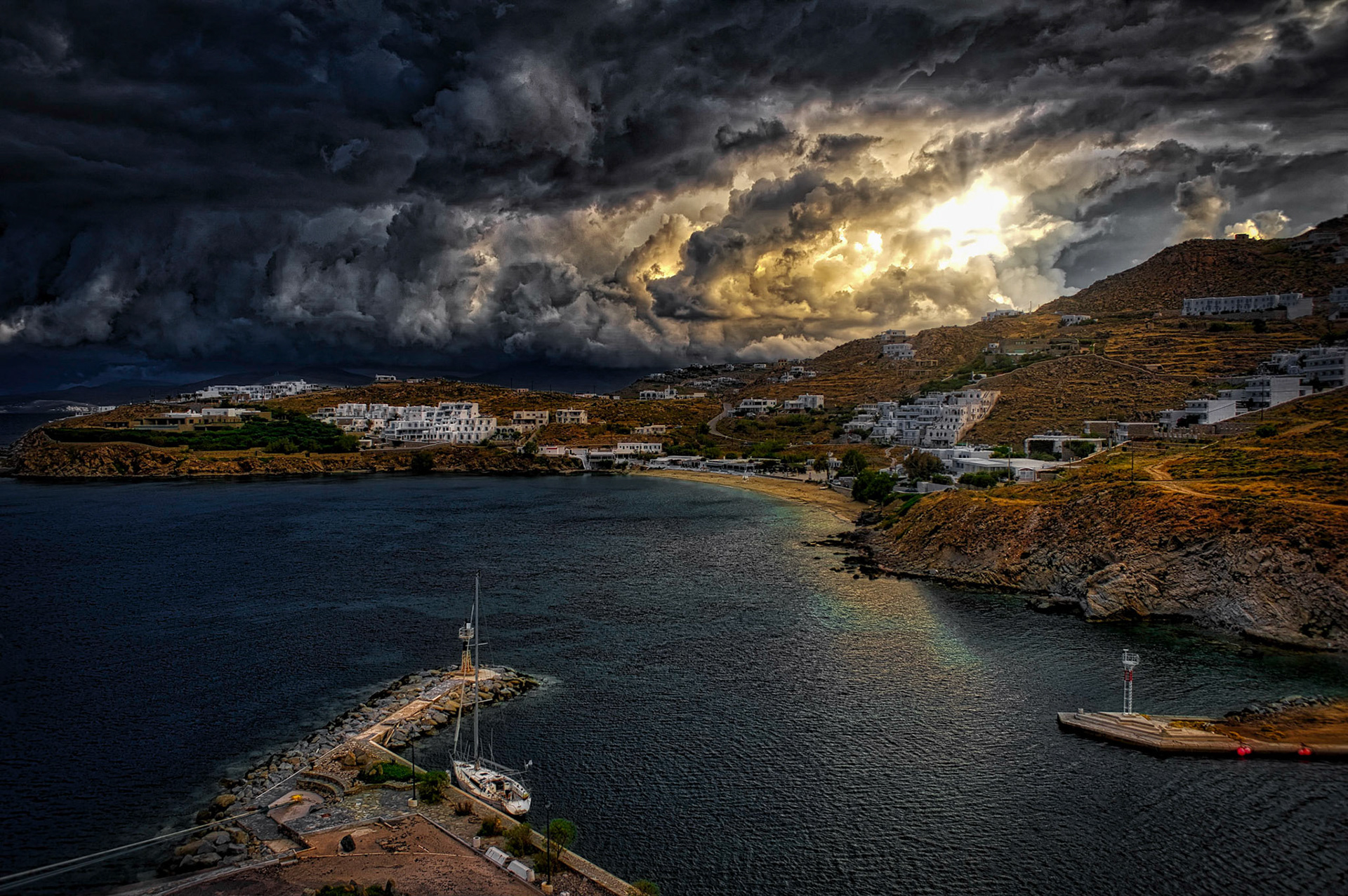 Arriving Mykonos, Greece