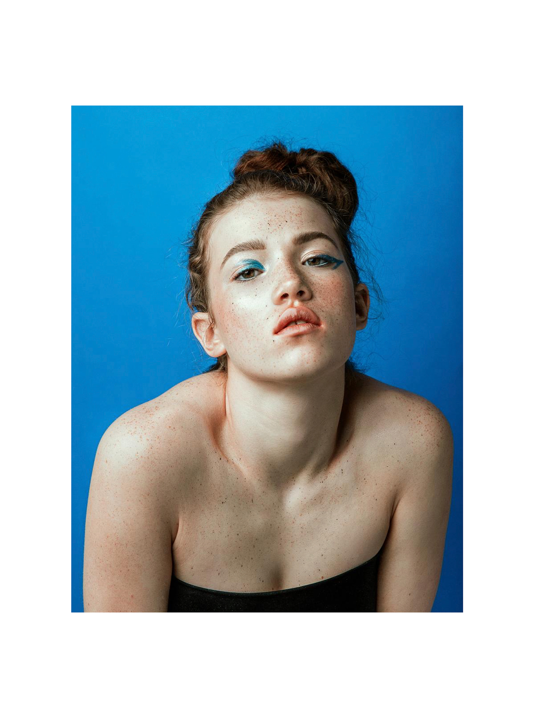 Published in DREAMINGLESS Mag.