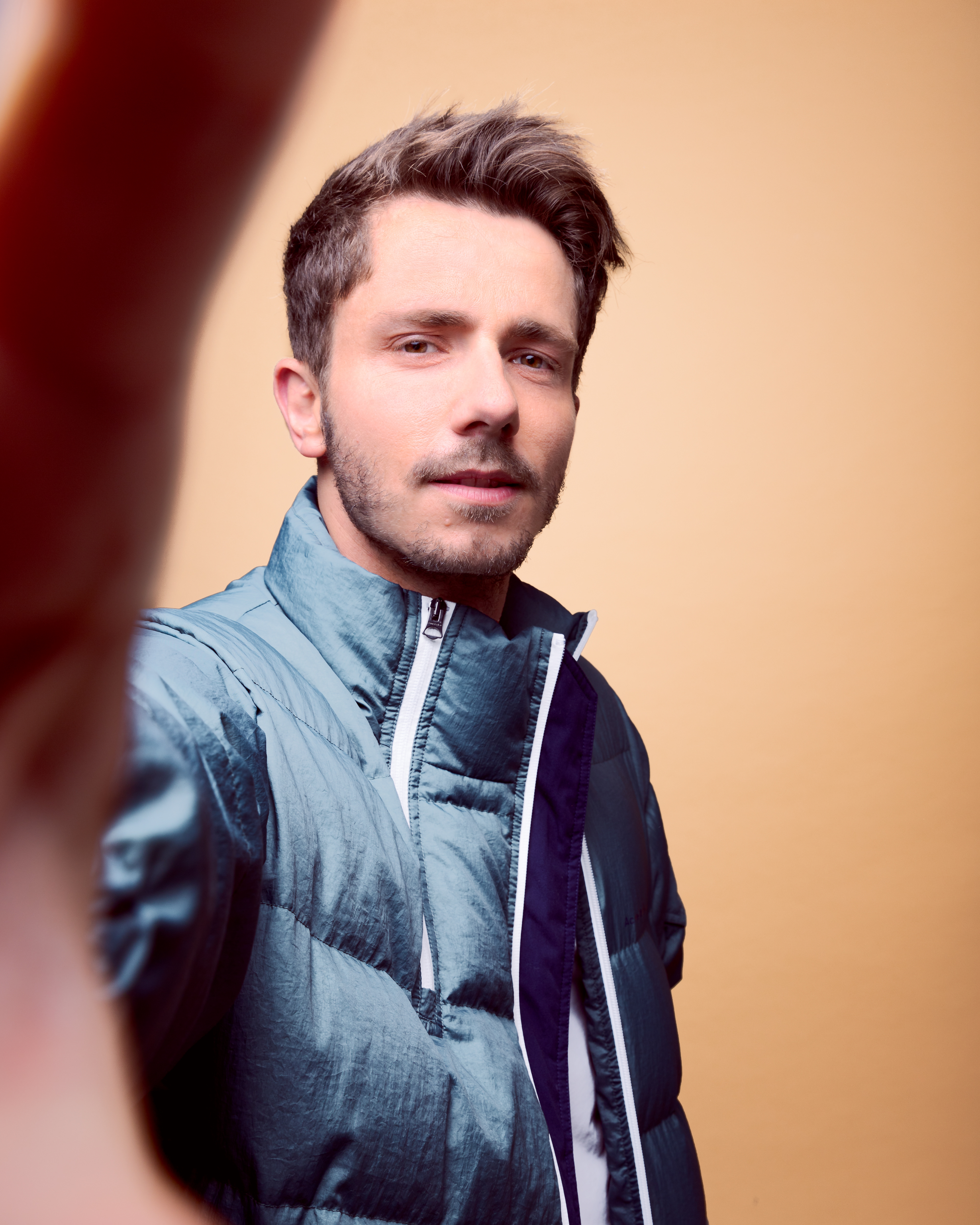Guillaume Pley, French TV Host, makeup by Mathilde Madeleine