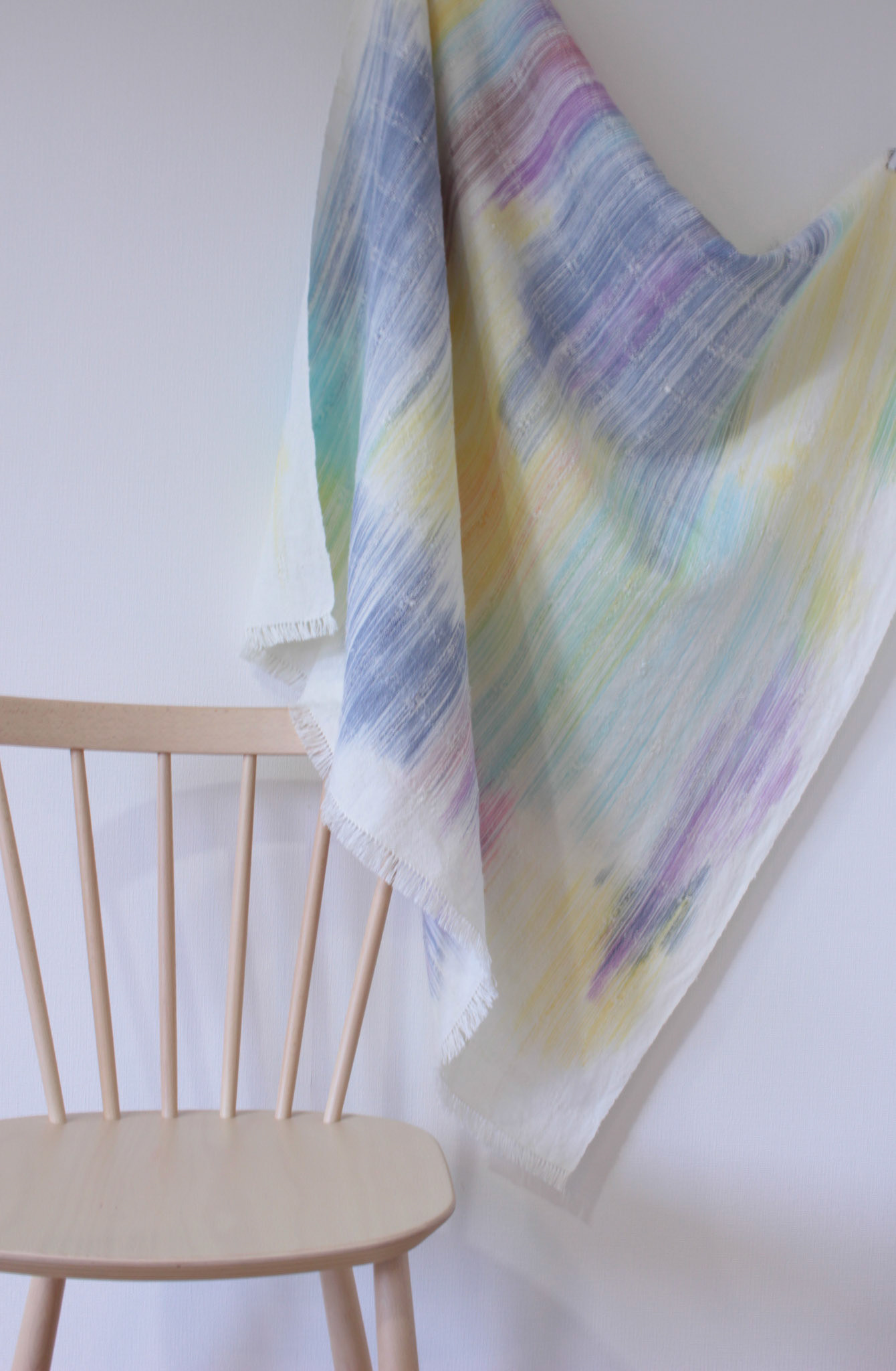 "Färgpenna" H.F Väv 2017 <Shawl> 大判ショール material: Silk/Linen size: 102×106cm design, fabrication: Hanako Fujino / H.F Väv