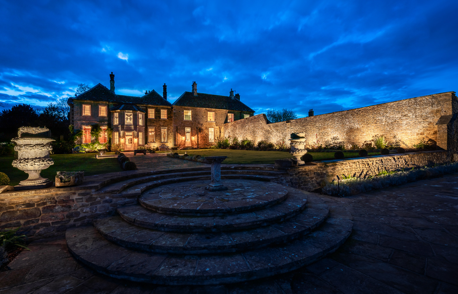 Gavriil Papadiotis [GavriiLux] Photography Thorpe Manor House