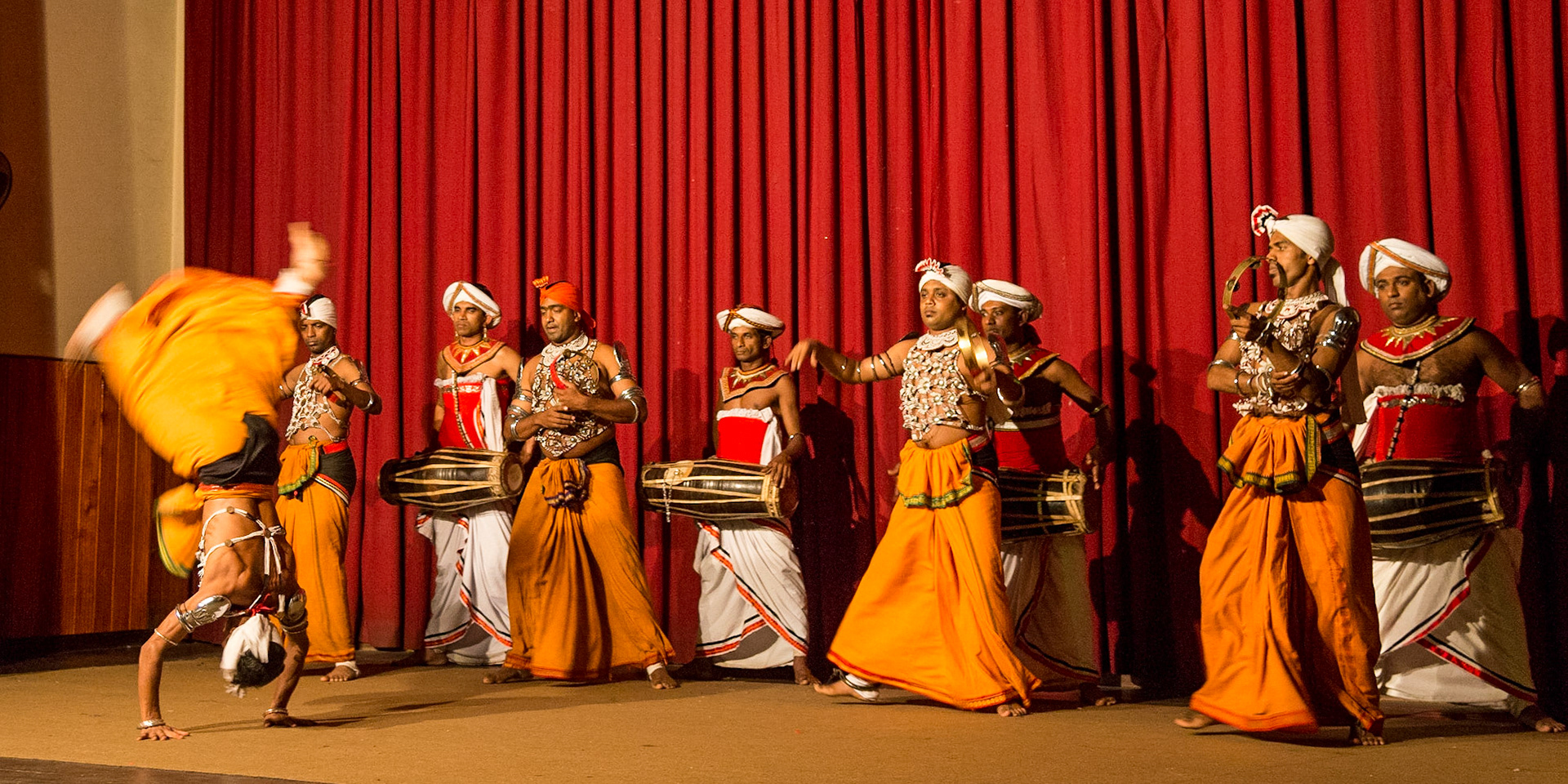 Sri Lanka, Kandy, Kandayan Dance show