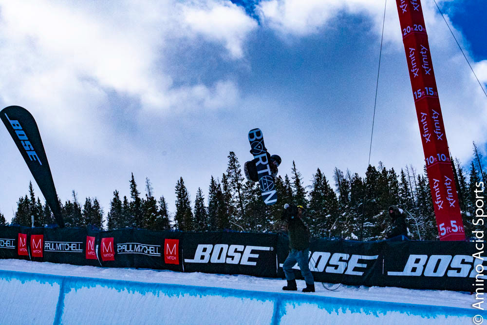 Raibo Katayama (JAPAN) rises above Copper's halfpipe in his mute grab backflip