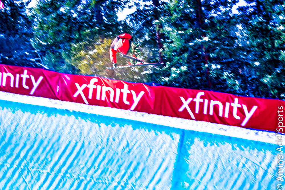 Taylor Seaton (USA) hits the Skiers' left wall for his crit grab 900* Chasis spin.