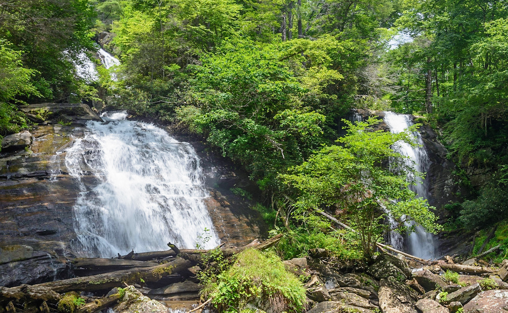 Anna Ruby Falls