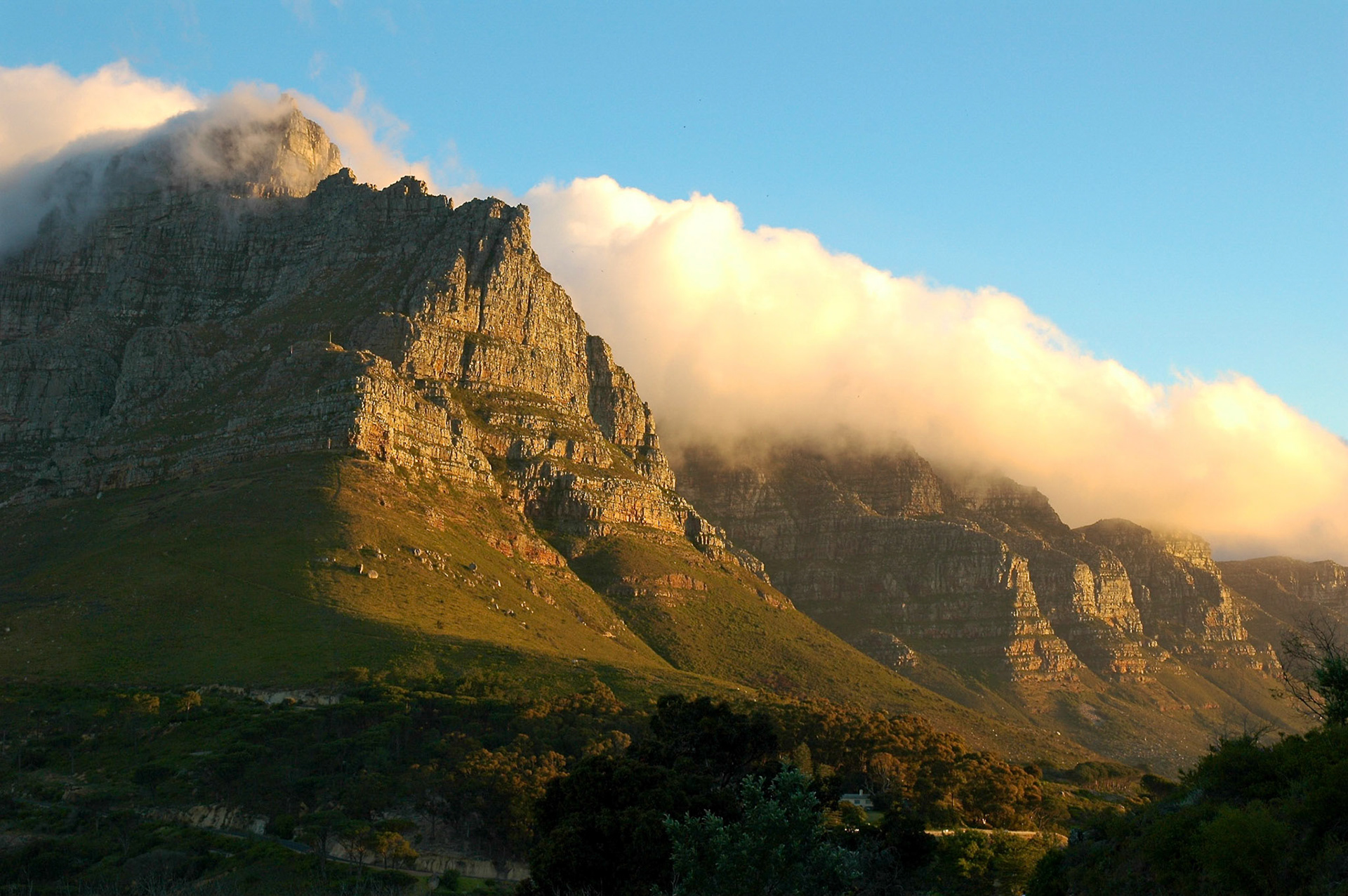 Evening sunlight on Table Mountain, Cape Town, seen from Signal Hill