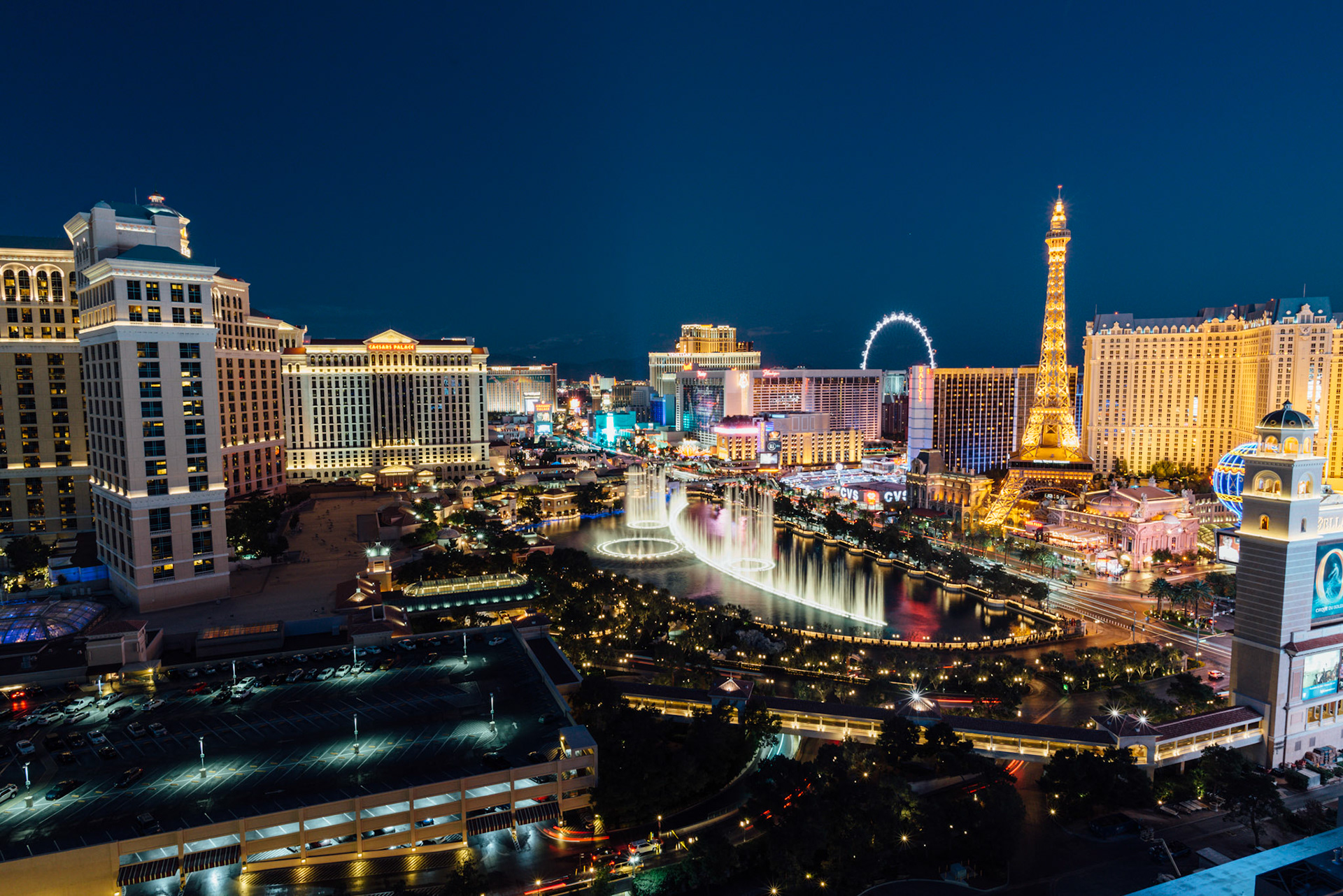 The Cosmopolitan of Las Vegas has the best open air views of the Bellagio Fountains and the Las Vegas Strip.