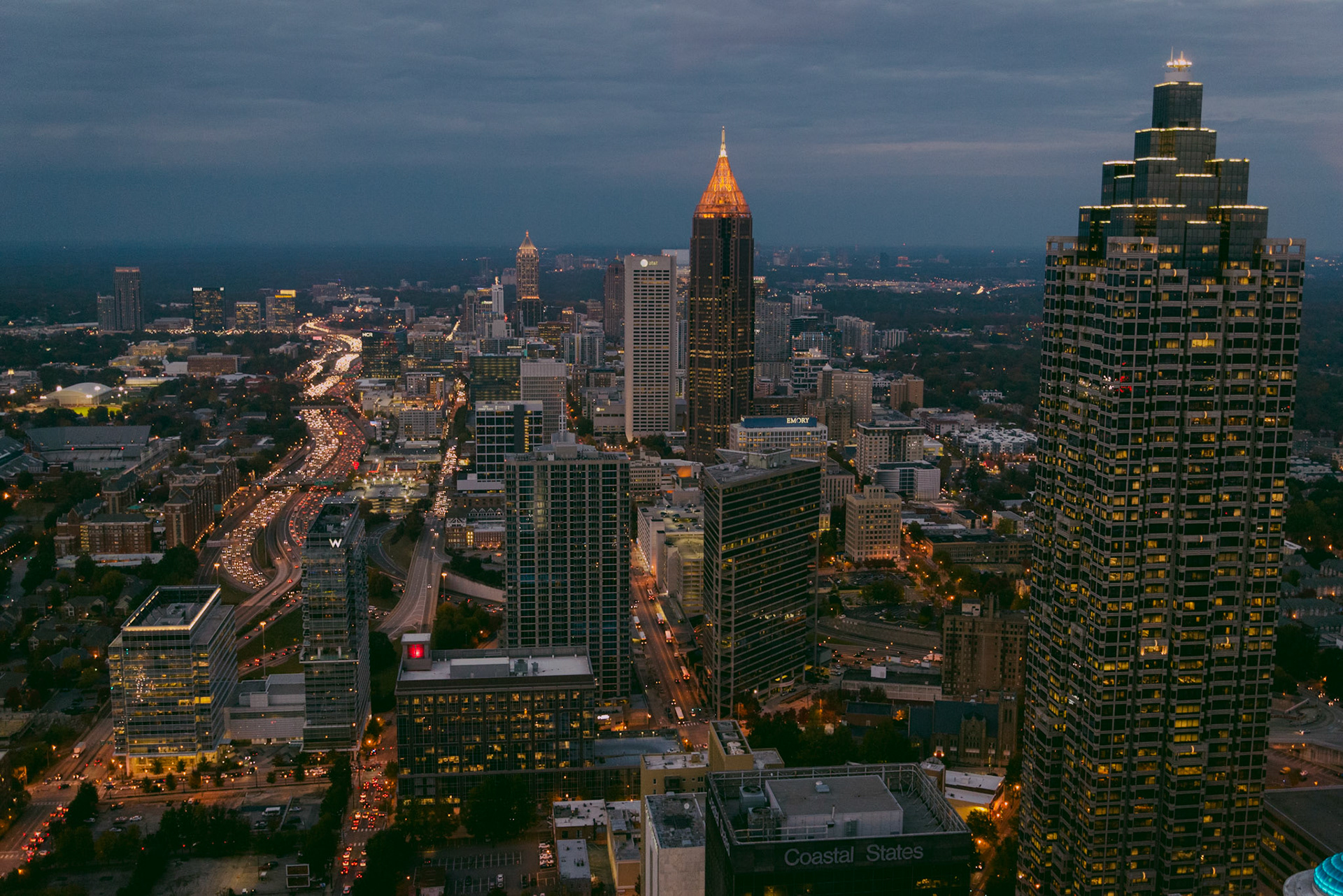 The restaurant at the top of the Westin Peachtree provides a 360 degree view of Atlanta.   From here, you can see traffic on the downtown connector, where 75 and 85 come together. You can also see my apartment in this view.
