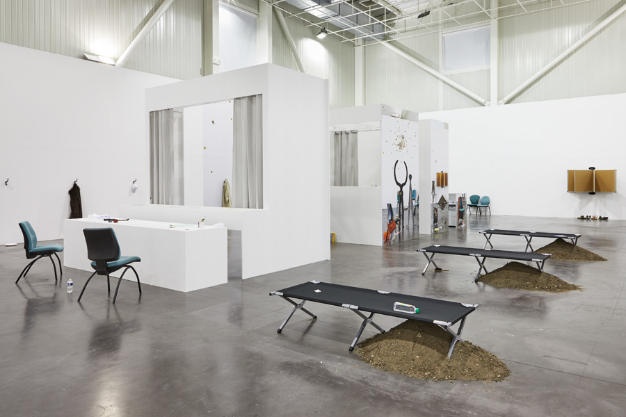 Emmanuelle Lainé, Suspension Volontaire de la Crédulité, Panorama 2019, exhibition view, Credit : Jeanchristophe Lett
