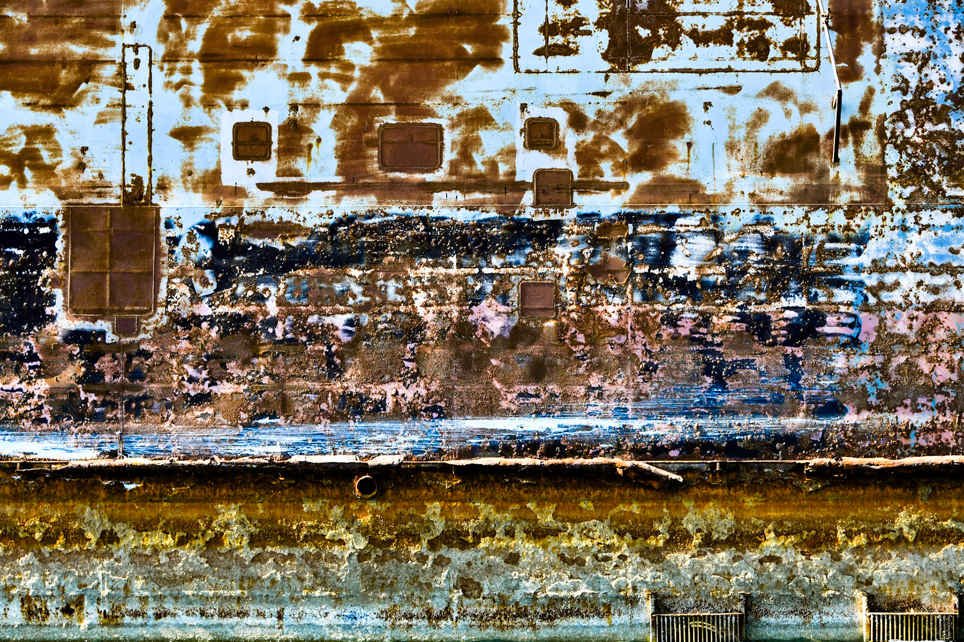 François L'Hotel, ”Boat caress", 2017, Photography, 180x120 cm - Archival Fine Art Inkjet Print - Edition : 1/3