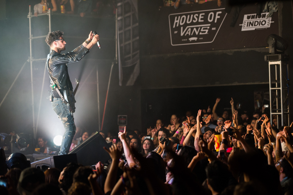 Chromeo
