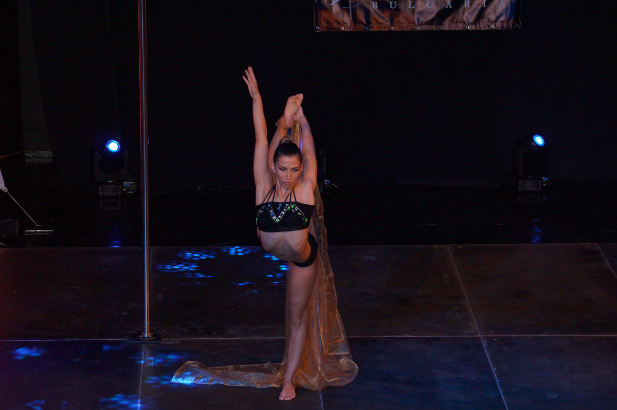 Yana Gechevska | PoleART Bulgaria 2017