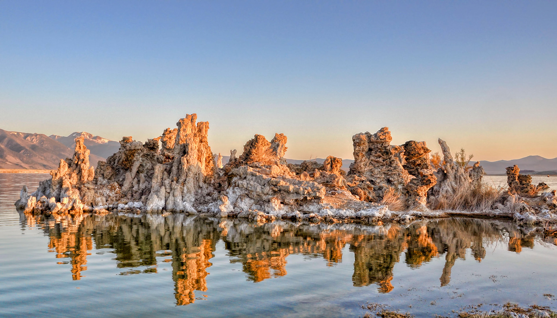 Sunrise at Mono Lake